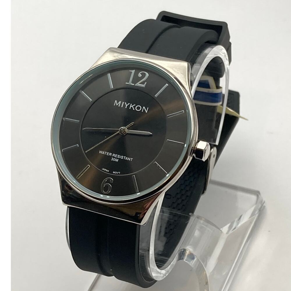 Miykon Men's Watch 39mm - Adjustable Band - Water Resistant 30m - Black Silver
